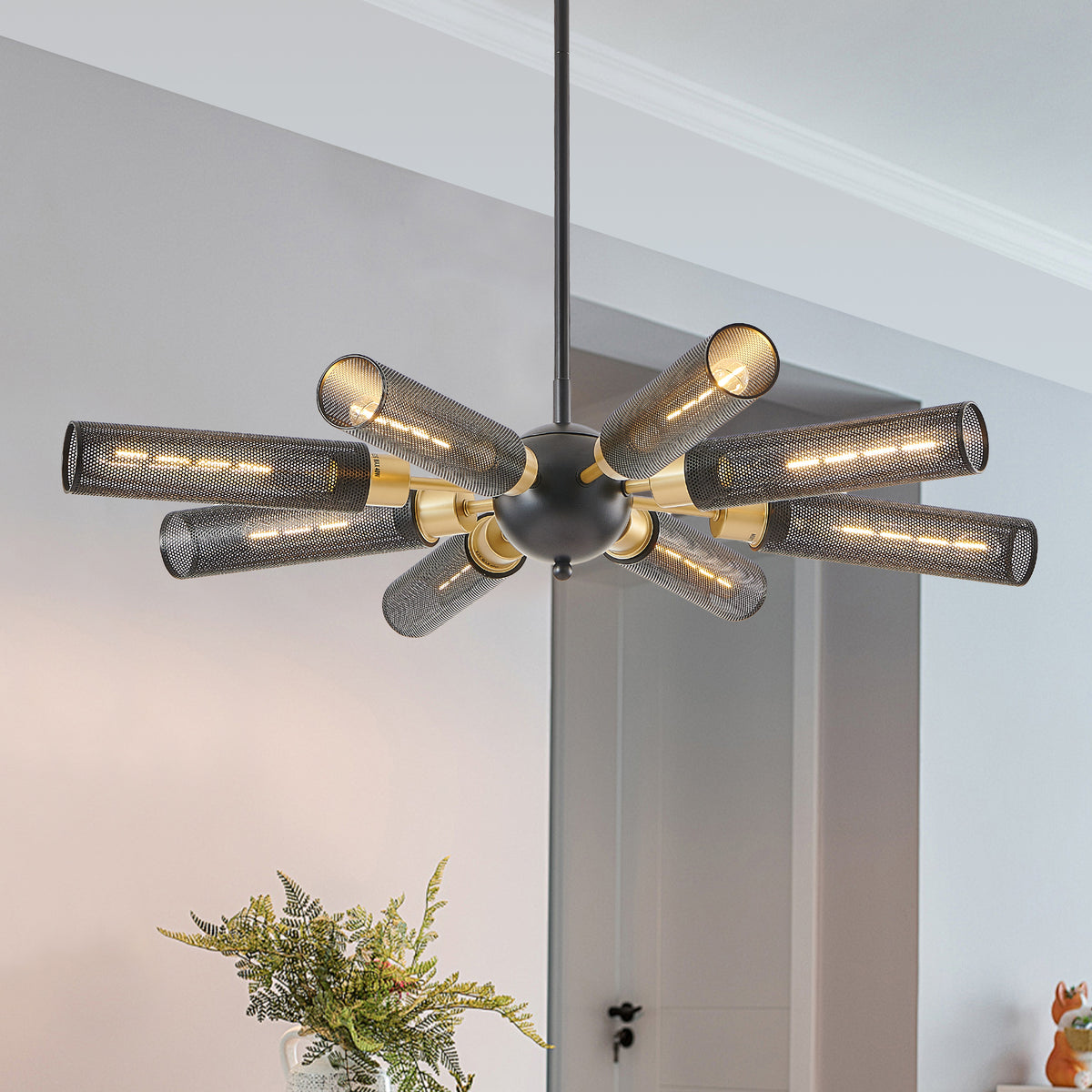 Close-up detail of Pendant Light Industrial 8-Light Sputnik Black Metal