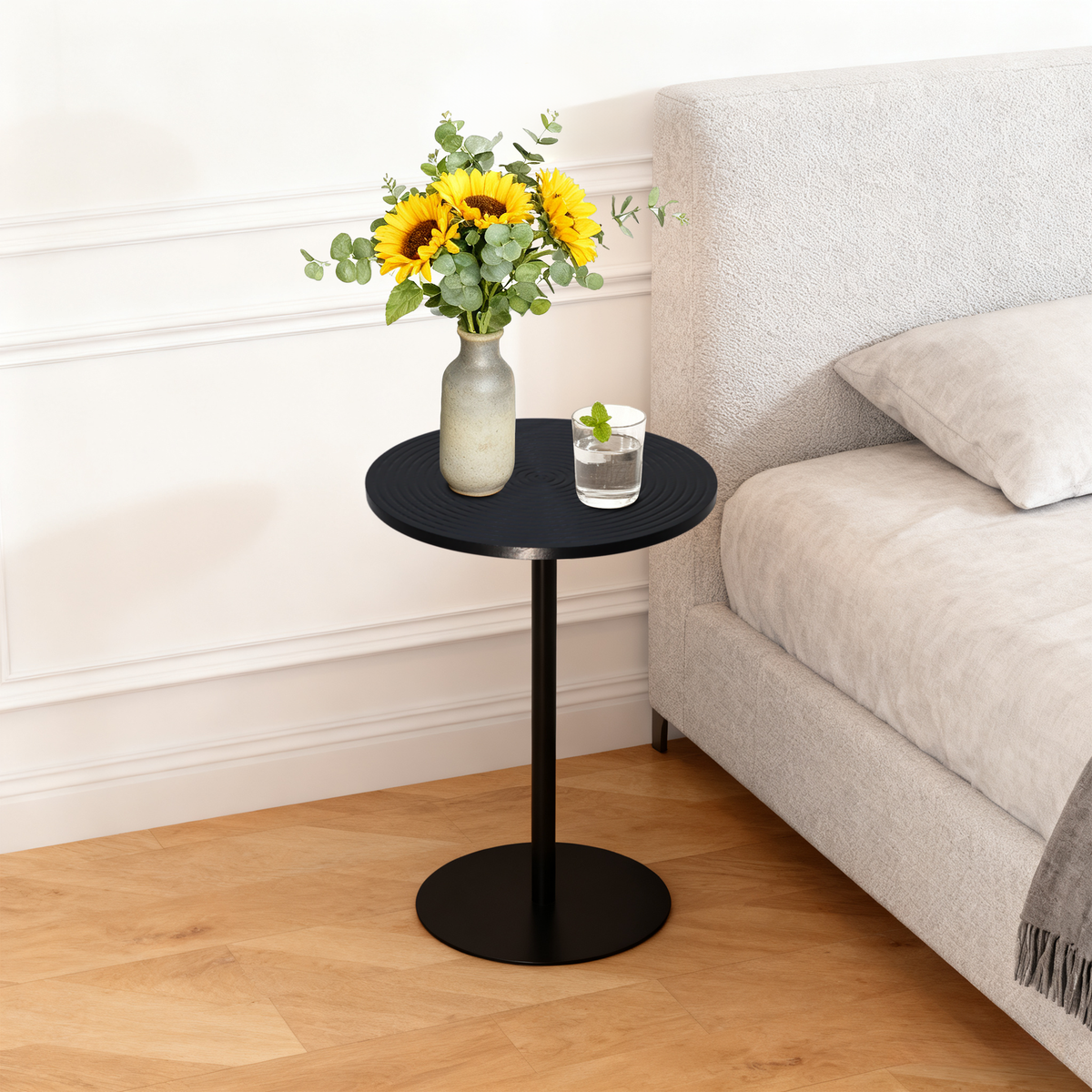 Construction and detail view of Side Table Set 2-Piece Nesting Tables Walnut & Black